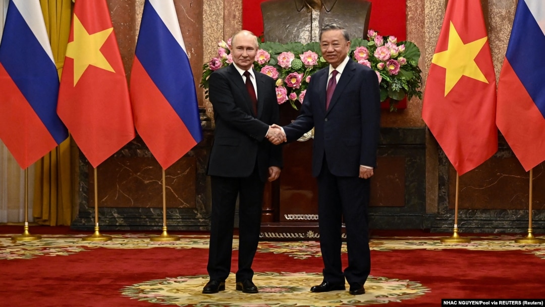 Владимир Путин и ген. То Лам в Ханой, 20 юни 2024 г.