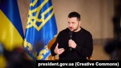 Президент України Володимир Зеленський провів телефонну розмову зі своєю швейцарською колегою Віолою Амхерд