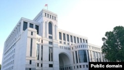 ՀՀ ԱԳՆ շենքը Երևանում, արխիվ