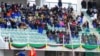 Türkmenistanyň Prezidentiniň kubogy ugrundaky halkara futbol ýaryşyna geçen ýyl hem esasan zenanlar “janköýerlik edipdiler”.