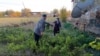 Шоҳраҷаб Холов ва Марҷона Қантураева 
