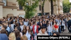 Simularea Evaluării Naționale se încheie miercuri, 22 martie, cu proba scrisă la Limba și literatura maternă.