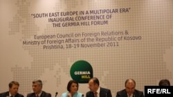 Sa međunarodne konferencije u Prištini, 18. novembar 2011. Foto: Amra Zejneli