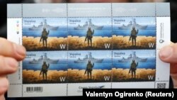 Чому не розкривають справжнього імені автора фрази про «русскій воєнний корабль», невідомо. Ймовірно, – з міркувань безпеки
