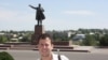 "Азаттык" үналгысынын баяндамачысы Жеймс Кирчик Ошто, 2010-ж. июну
