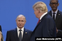 Президент США Дональд Трамп та президент РФ Володимир Путін, 30 листопада 2018 року