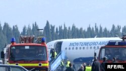 Avion po povratku u Podgoricu, Foto: Savo Prelević