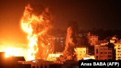 Газа секторына Израиль жасаған әуе шабуылы. 17 мамыр 2021 жыл. 