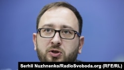 Полозов розповів, що листи морякам приходять з затримкою