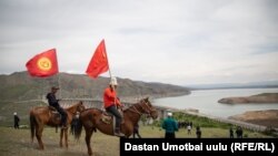 Кемпир-Абад суу сактагычы. 2021-жыл, Өзгөндөгү митинг учуру.