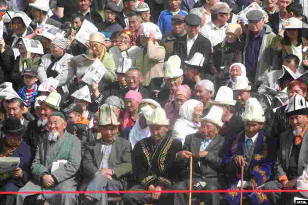 Kyrgyzstan -- Grand Congress (Eldik Kurultay) of United Popular Movement In the Village of Arashan Near Bishkek,25april2009