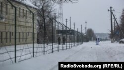 Українські прикордонники патрулюють кордон у селищі Мілове, початок січня 2019 року