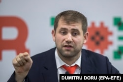 Илан Шор