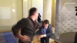 Занозани байни 2 вакили Верховни Рада