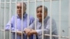 Өмүрбек Текебаев менен Дүйшөнкул Чотонов.