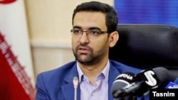 محمدجواد آذری جهرمی: در حوزه امنیت ملی، نظام پیام رسان‌ها باید حتما داخلی شود