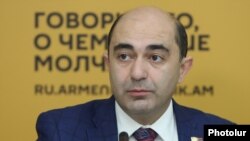 «Լուսավոր Հայաստան» խմբակցության ղեկավար Էդմոն Մարուքյան