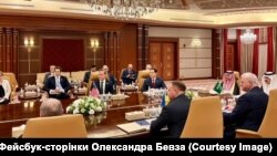 საილუსტრაციო ფოტო: აშშ-ისა და უკრაინის დელეგაციების მოლაპარაკებები საუდის არაბეთის ქალაქ ჯიდაში. 11 მარტი, 2025. 