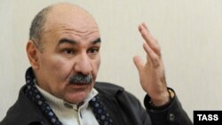 Свое рабочее место Кочиев должен был занять еще в прошлую пятницу, сразу после решения Верховного суда
