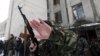 Представители власти должны действовать согласно закону, а не использовать силу и оружие