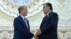 Кыргызстандын президенти Алмазбек Атамбаев менен Тажикстандын президенти Эмомали Рахмон. 12-сентябрь, Дүйшөмбү. 